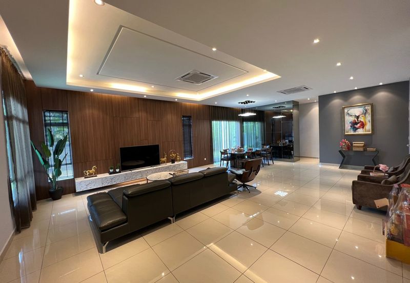 Taman Kluang Perdana Semi D 