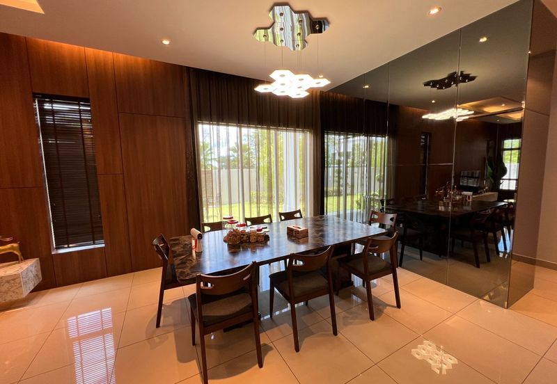 Taman Kluang Perdana Semi D 