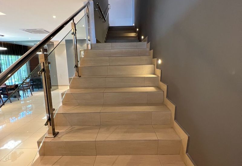 Taman Kluang Perdana Semi D 