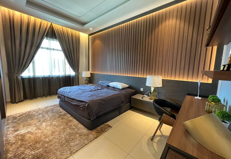 Taman Kluang Perdana Semi D 