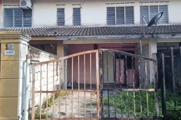 Kota Masai middle cost house 