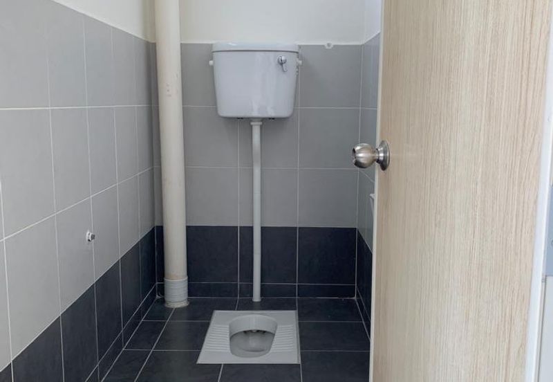 Bandar Uda Utama shop Rent 