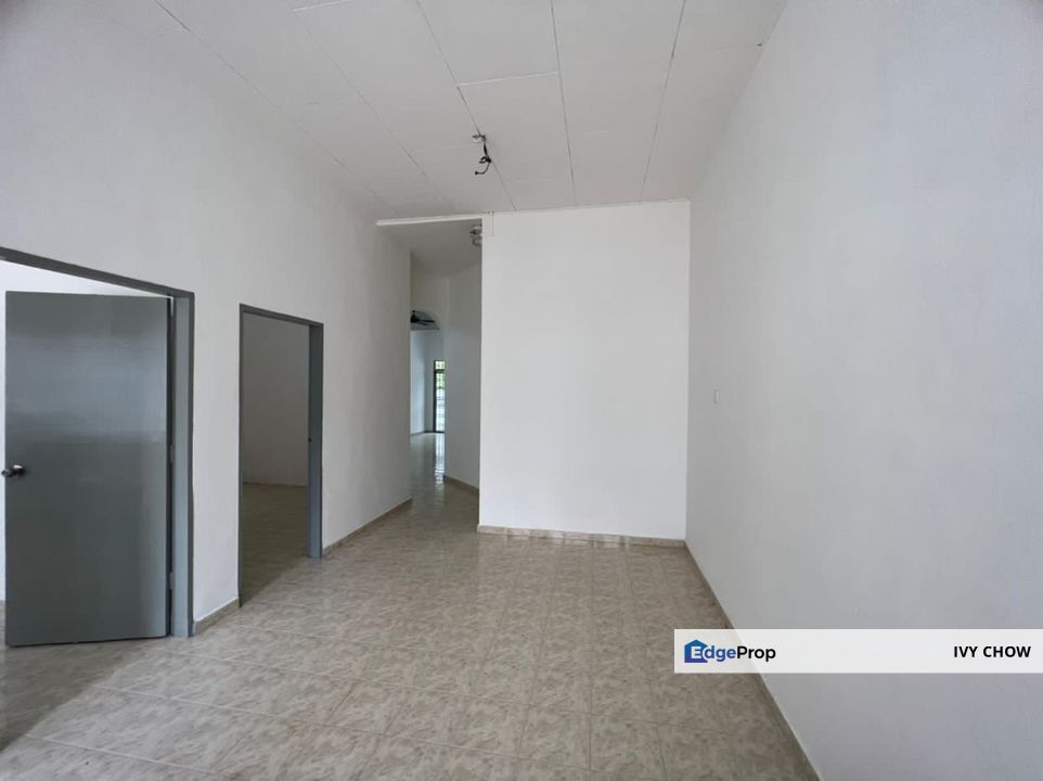 Single Storey Renovated Terrace House , Johor, Simpang Renggam