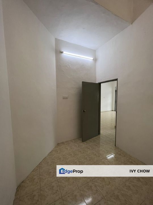 Single Storey Renovated Terrace House , Johor, Simpang Renggam
