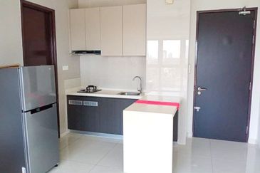 Baypoint @ Country Garden Danga Bay