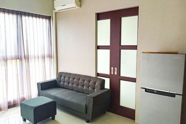 Baypoint @ Country Garden Danga Bay