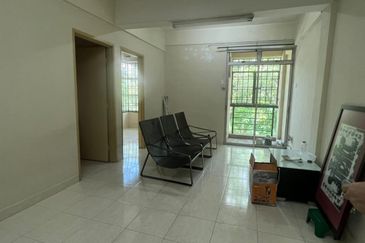 Nusa Bestari Shop Apartment 