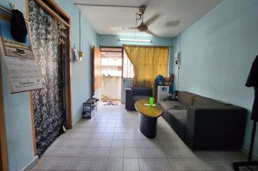 Flat Taman Ungku Tun Aminah