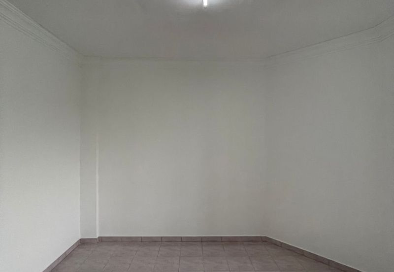 Seri Mutiara Apartment, Bandar Baru Seri Alam