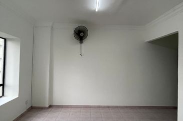 Seri Mutiara Apartment, Bandar Baru Seri Alam