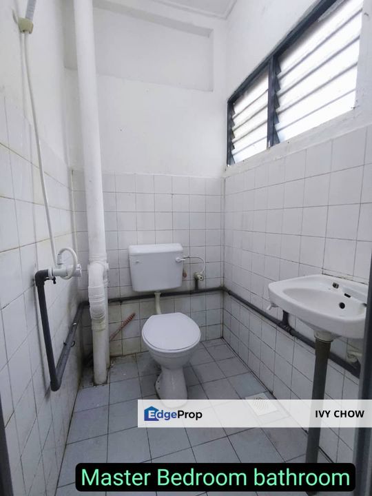 Haji Manan Flat Block H , Johor, Kluang