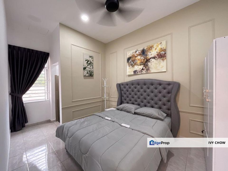 Layang Layang Terrace Sale, Johor, Layang Layang