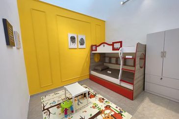 Layang Layang Terrace Sale