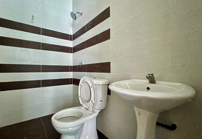 TAMAN GERBANG LAHAT BISTARI