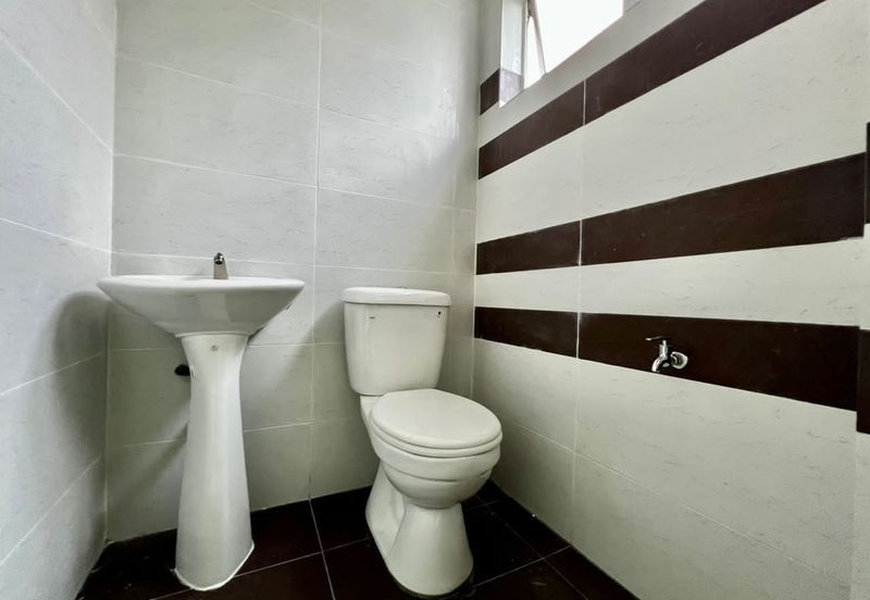 TAMAN GERBANG LAHAT BISTARI