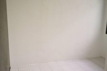 Summer Park Townhouse (Pangsapuri Alam Jaya), Bandar Baru Seri Alam