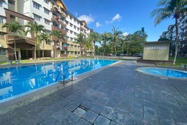 Sri Kenari Apartment