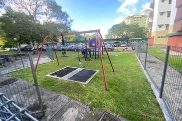 Sri Kenari Apartment