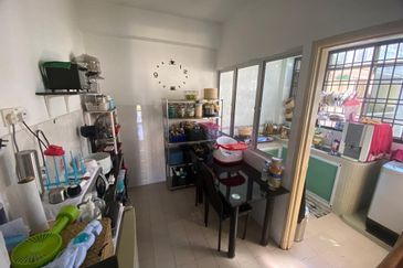 Sri Kenari Apartment