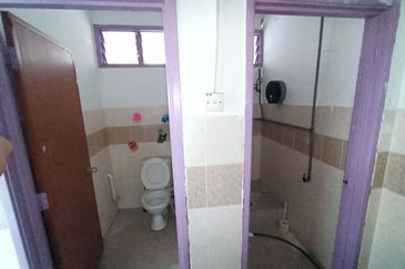 Jalan Austin Heights