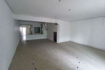 Jalan Austin Heights