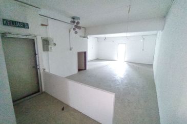 Jalan Austin Heights