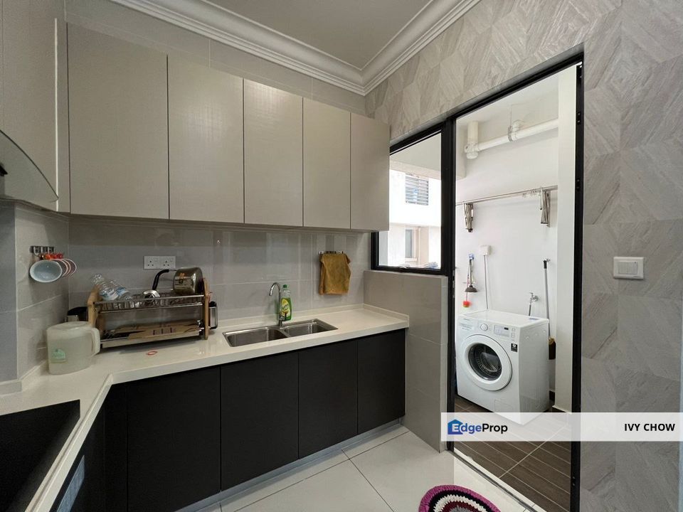 Fully Furnished Baypoint , Johor, Johor Bahru