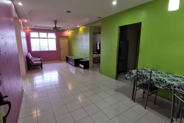 Villa Krystal, Bandar Selesa Jaya