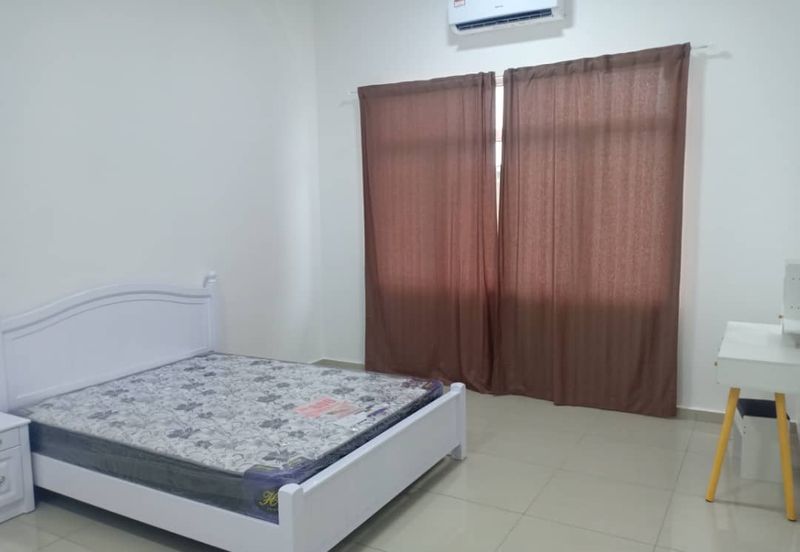 Semi D Taman Kluang Perdana