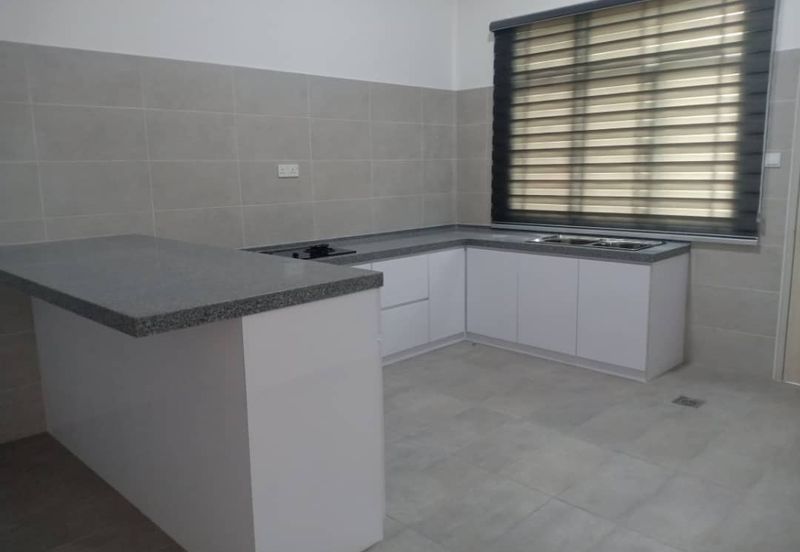 Semi D Taman Kluang Perdana