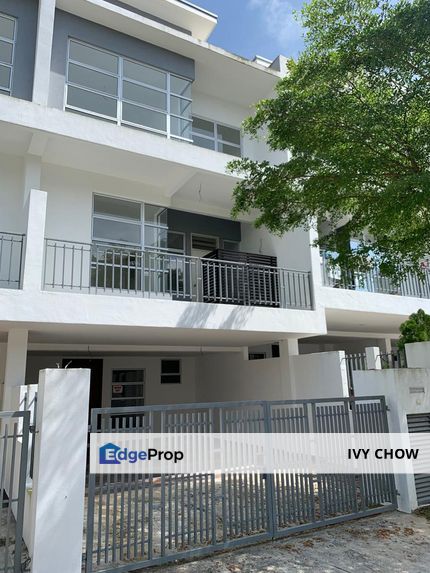 Imperial jade Residenz Third Storey Terrace house, Johor, Masai