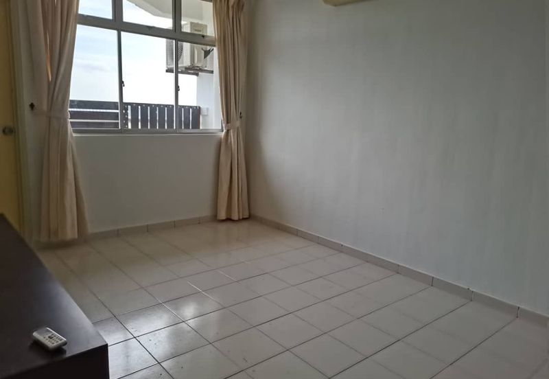 Villa Krystal, Bandar Selesa Jaya