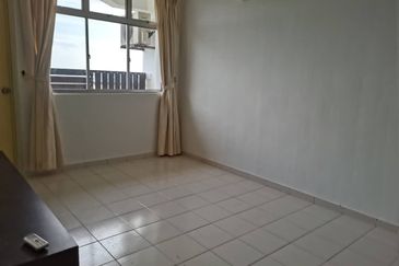 Villa Krystal, Bandar Selesa Jaya