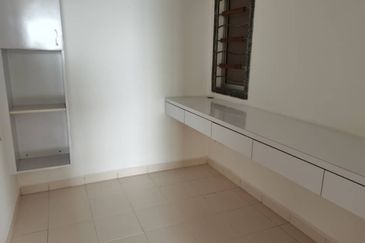 Villa Krystal, Bandar Selesa Jaya