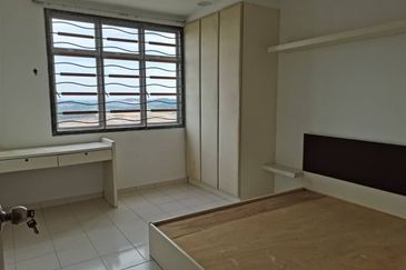 Villa Krystal, Bandar Selesa Jaya