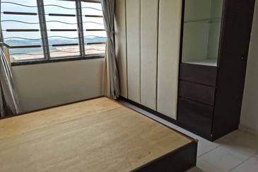 Villa Krystal, Bandar Selesa Jaya