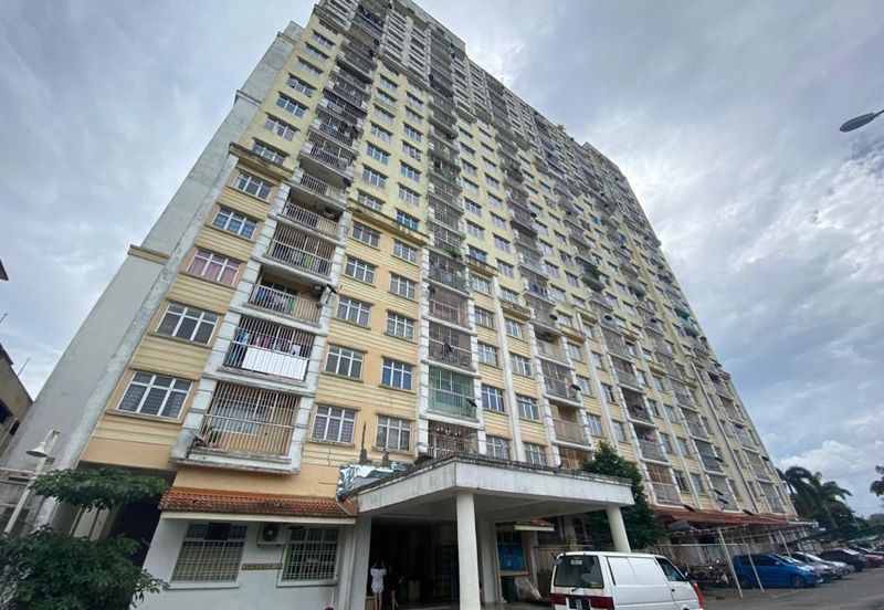 Villa Krystal, Bandar Selesa Jaya