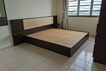 Villa Krystal, Bandar Selesa Jaya