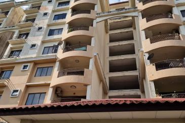 Permas Fair View Apartment 