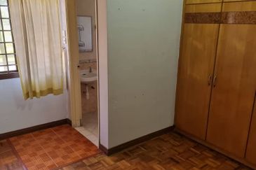 Permas Fair View Apartment 