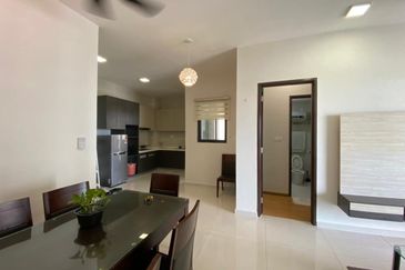 Baypoint @ Country Garden Danga Bay