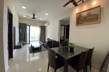 Baypoint @ Country Garden Danga Bay