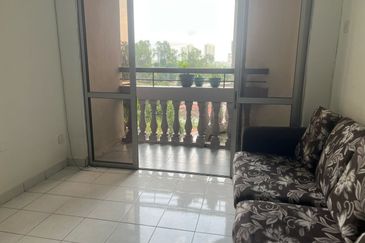 Dwi Mahkota Condominium