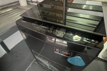 Dwi Mahkota Condominium