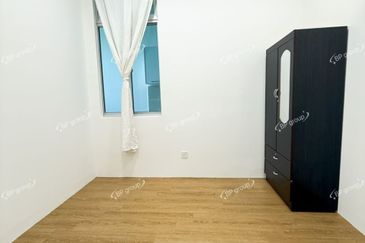 D Rich Executive Suites