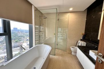 The Astaka @ 1 Bukit Senyum