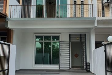Austin Residence @Taman Mount Austin