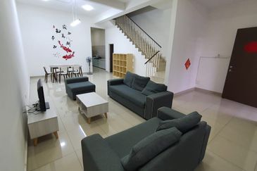 Austin Residence @Taman Mount Austin