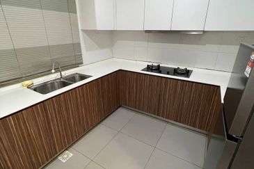 Seasons Luxury Apartments @ Amara Larkin