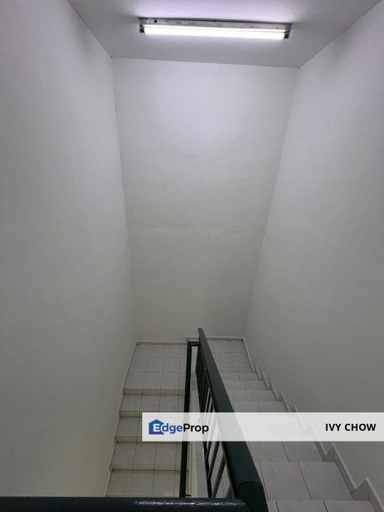 Fully loan below market value Summer Park , Johor, Masai